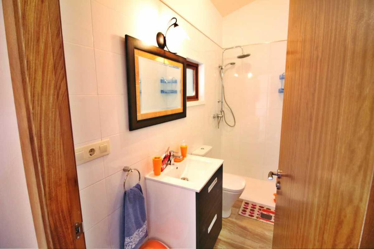 Casa As Marismas Entre Razo Y Baldayo Βίλα Lema Εξωτερικό φωτογραφία
